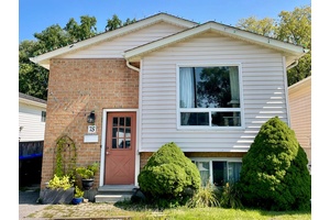 Welcome to 75 Telfer Rd. Bright three bedroom, one bathroom main floor unit available for annual lease.