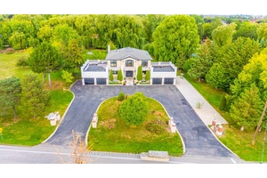 True Gem of a property, a real treasure that is outstanding in quality and desirability.