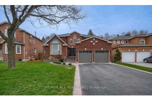 Location ! Location ! Set In One Of Ajax's Most Sought After Neighbourhoods.