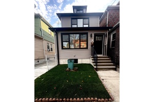 For Sale Fully Renovated 2 Family Finished Basement in Morris Park Welcome to this beautifully renovated 2 family brick home with a fully finished basement in the heart of Morris ...