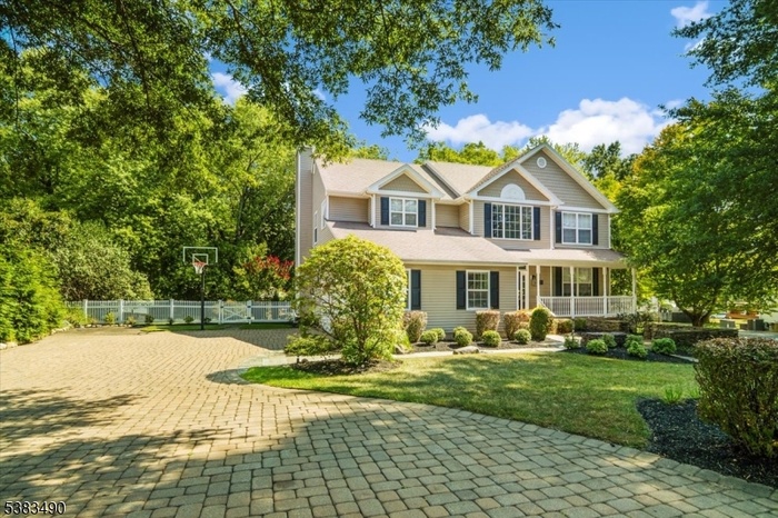 Paver driveway