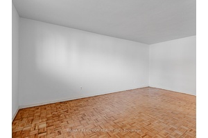 Welcome to this Beautiful 2 Bedrooms Suite In The beautiful Harding neighbourhood, steps to Yonge St, shops, bus stops, Mill Pond and trails and many other amenities.