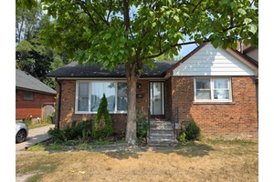 Beautifully renovated upper level unit located in a family friendly neighborhood on Marchington Street in Scarborough.