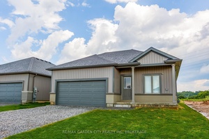 Experience refined modern living at 34 Bounty Road, Thorold, in this exquisite 2 bedroom, 2 bathroom upper unit.