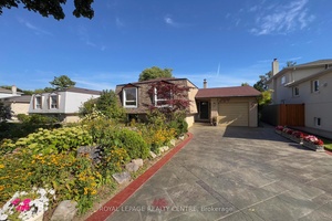 Need A Little Help. In Law Potential From This 3 2 Bedroom.