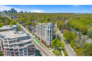 Welcome to true luxury living in The Kingsway !
