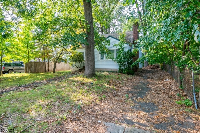 Plainfield lot for sale