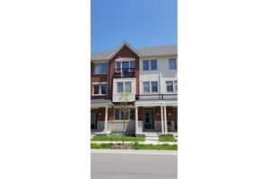 Mattamy Rear Lane Double Car Garage Townhouse In The Centre Of Cornell, Bright And Spacious Open Concept Layout, Oak Stairs, Sizable Balcony amp ; Large Rooftop Terrace.