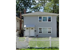 This Duplex Rent Roll is 7, 500 monthly.