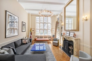 This impressive home, Residence 7E at 14 E 75th St, a prestigious boutique coop with incredibly low maintenance, is a slice of Paris in a prime UES location.