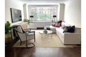 Welcome home to this turnkey and meticulously renovated one bedroom in the heart of the Upper East Side.