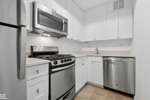 Welcome to 165 West 66th Street, Unit 2L your peaceful Upper West Side retreat in the heart of Lincoln Center.