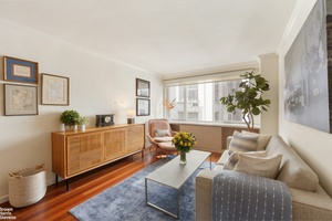 You will love coming home to this beautiful and inviting home !