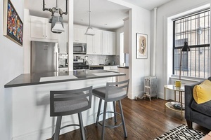 Great Apt Lets Make a Deal !