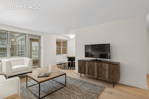 Welcome home to your spacious, newly updated, light filled two bedroom, one bath home in the vibrant Lincoln Square neighborhood.