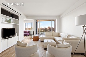 JUST REDUCED ! Are you looking for a special and unique apartment ?
