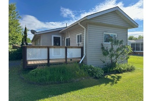 This well maintained and move in ready 3 bedroom mobile home offers comfortable, low maintenance living in a quiet, friendly adult lifestyle community.