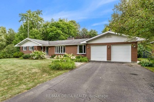 Discover your perfect home with this quiet 3 bedroom, 2.