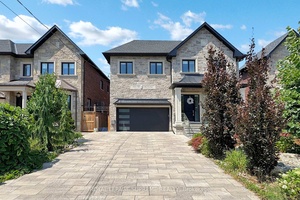 Exquisite Custom Built Home in Prime North York Location !