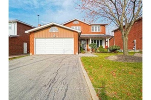 Excellent Four Bedroom Home Located In Rockwood Village A Most Desirable Location In East Mississauga On Etobicoke Border.