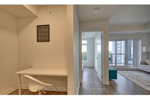 Live comfortably in this bright and airy 1 bedroom Den condo in Beechborough Greenbrook.