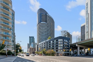 Welcome to this spacious 2 bedroom, 2 bathroom condo in the heart of CityPlace.