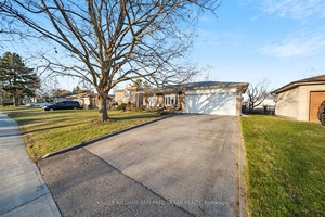 Bright and spacious 1 bedroom lower level unit in the Centennial community.