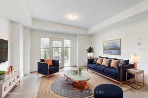 Previous Builder Model Suite with a GARAGE !