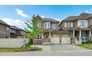 Beautifully Well maintained Elegant 4 Bedroom End Unit Townhome In Prestigious Berczy Community.