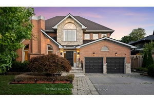 Prestigious St. Andrews Luxury Home Backing Onto RavineNestled on a private forested lot in one of Torontos most coveted neighbourhoods, this meticulously maintained and stylishly updated residence offers the perfect ...