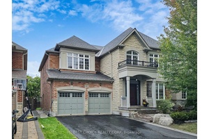 Welcome To The Prestigious amp ; High Demand Bayview Manor !