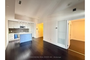 This 1 Bedroom In The Heart Of Yorkville, Prime Location With Access To Bay Subway Station Across The Street.