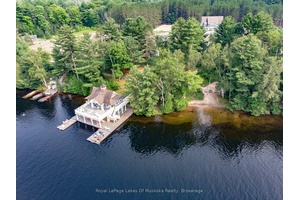 Discover the perfect blend of relaxation and adventure with this incredible fractional ownership opportunity on stunning Lake of Bays, nestled in the heart of Muskoka's cottage country.