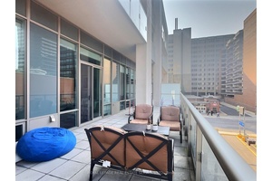 Luxury Living at One Bedford Located In Sophisticated Neighborhood Of Art amp ; Culture, Across From University Of Toronto Campus, Royal Ontario Museum, Royal Conservatory Of Music.