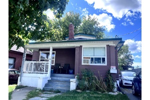 Prime Oshawa Investment or First Time Buyer Home !