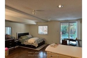 Client RemarksFurnished bright Walk Out Studio with Separate Entrance in Prime Richmond Hill LocationThis spacious, clean, and bright walk out basement studio offers a private entrance and a comfortable living ...