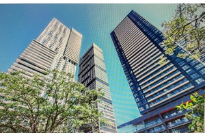 Luxurious Grid Condo with Stunning Panoramic South Views of the City and Lake Ontario Experience sophisticated urban living in this bright, fully furnished condo with unobstructed south facing views.
