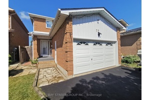 Welcome to this elegant and contemporary residence in the high demand Heart Lake West community.
