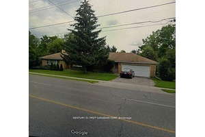 Location ! ! ! Spacious main level home near Western University.