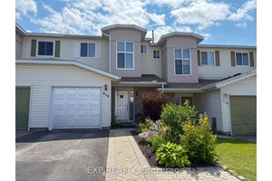 Welcome to 818 8th Street Move In Ready amp ; Stylishly Renovated.