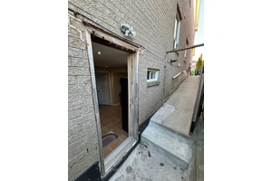 Available October 1st, this bright and spacious 1 bedroom, 1 bathroom basement unit on Lonestar Crescent offers comfortable living in a family friendly Brampton neighbourhood.