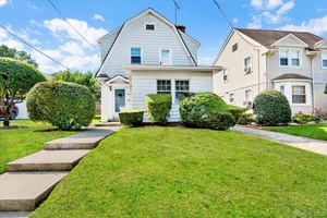 Welcome to this charming single family Colonial home nestled in the desirable Runyon Heights neighborhood of Yonkers.