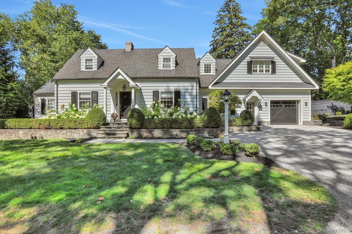 Welcome home to 10 Roe Avenue, Cornwall on Hudson