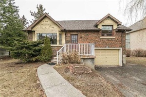 Incredible opportunity in the heart of historic Thornhill !