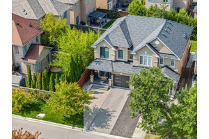 Stunning Semi Detached Home with Luxury Upgrades in Patterson !