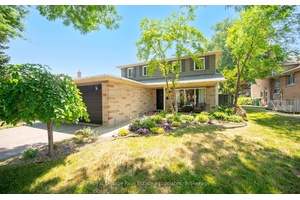 Pride of ownership shines through in this stunning 4 bedroom, 4 bathroom home on a family friendly street in the desirable area of Cooksville.