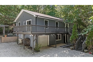 Welcome to this beautifully remodeled 4 bedroom, 4 bath colonial in Northport.