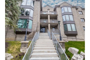 mmaculate amp ; Spacious 2 Bdrm Condo In The Heart Of Aurora !