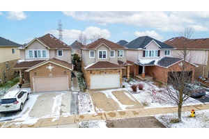 Welcome to 369 Thomas Slee in Kitchener's highly sought after Doon South neighborhood !
