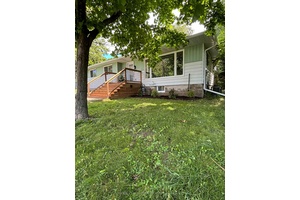 Property located in the beautiful quite neighborhood of Cannington.